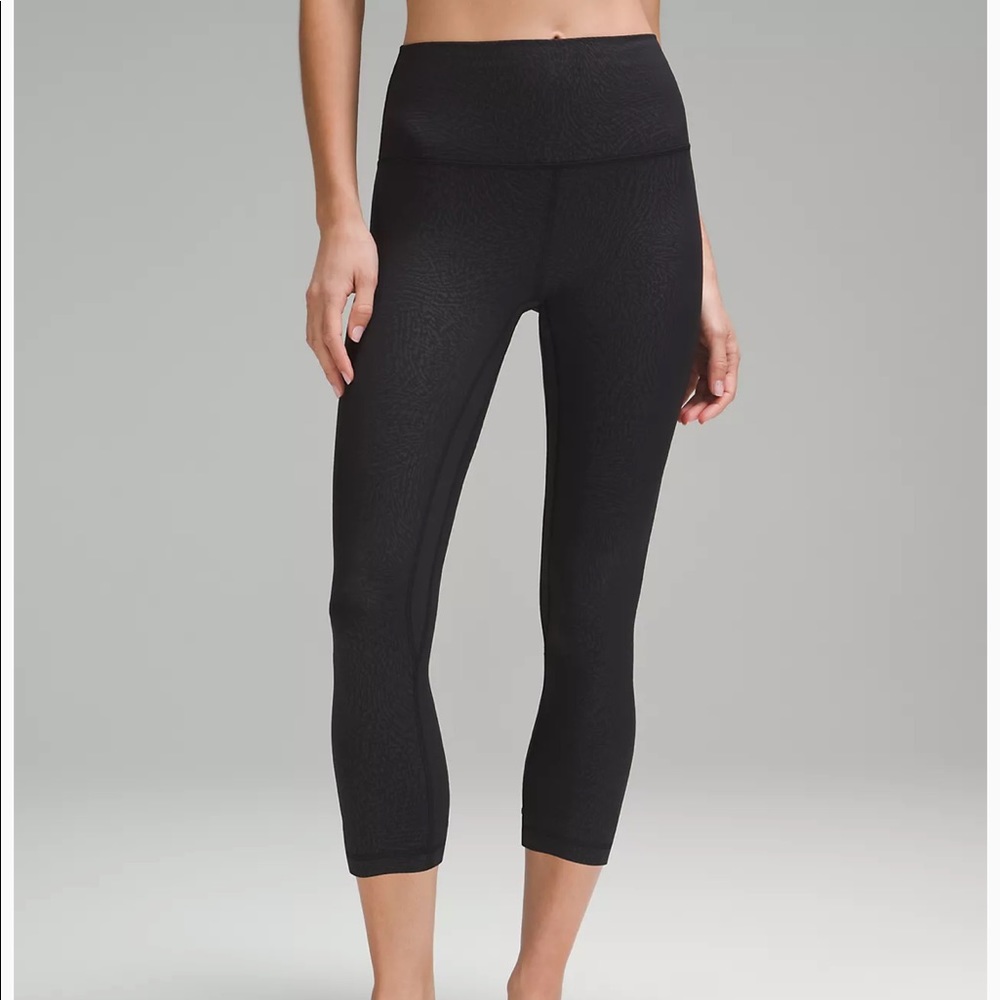 Lululemon Black Align Legging Crop